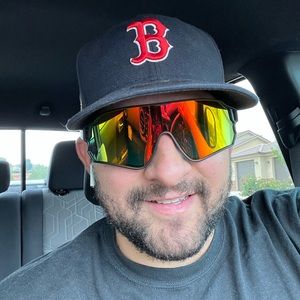 Meet your Posher, Manuel